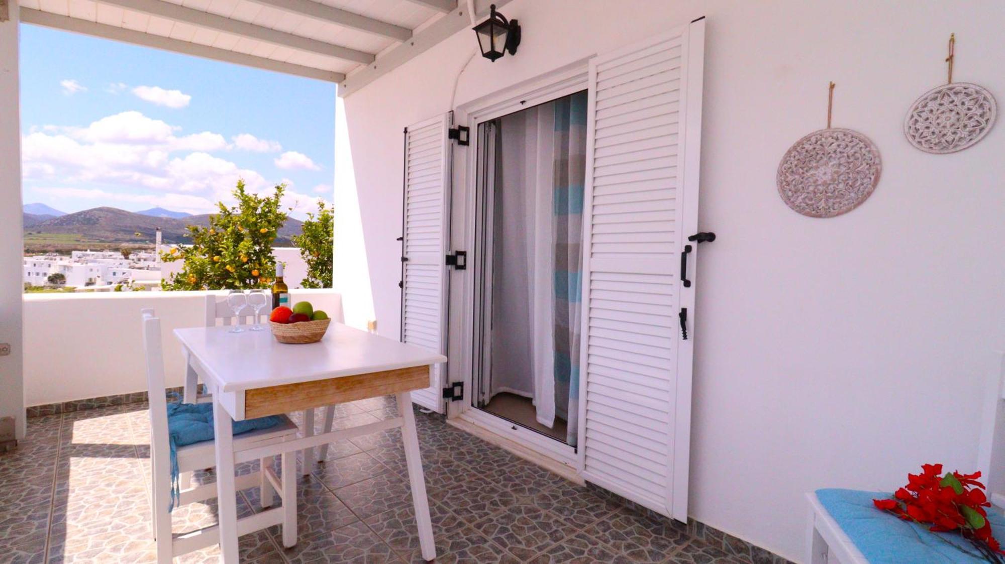 Lemon Tree Maisonette - Naoussa Paros Extérieur photo