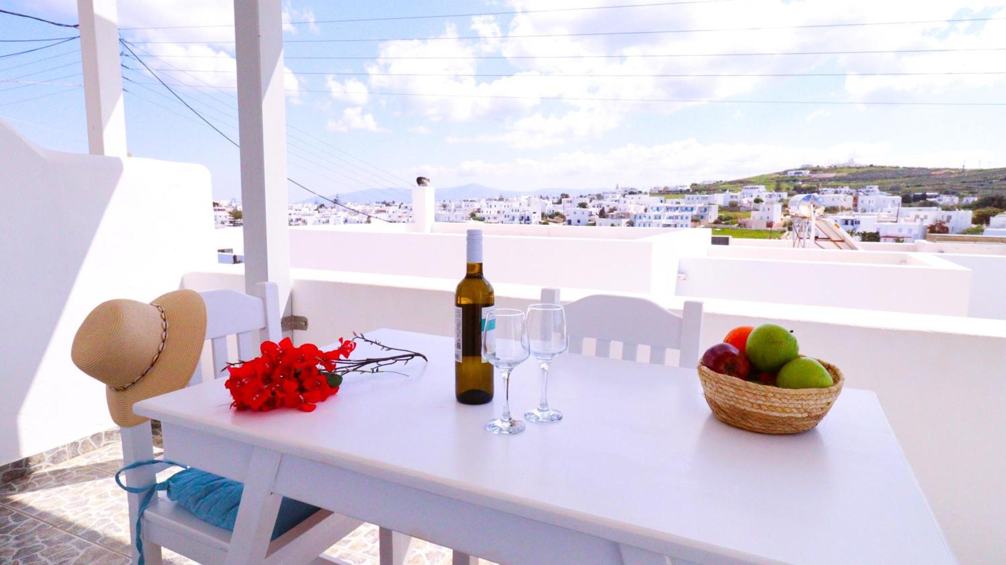 Lemon Tree Maisonette - Naoussa Paros Extérieur photo