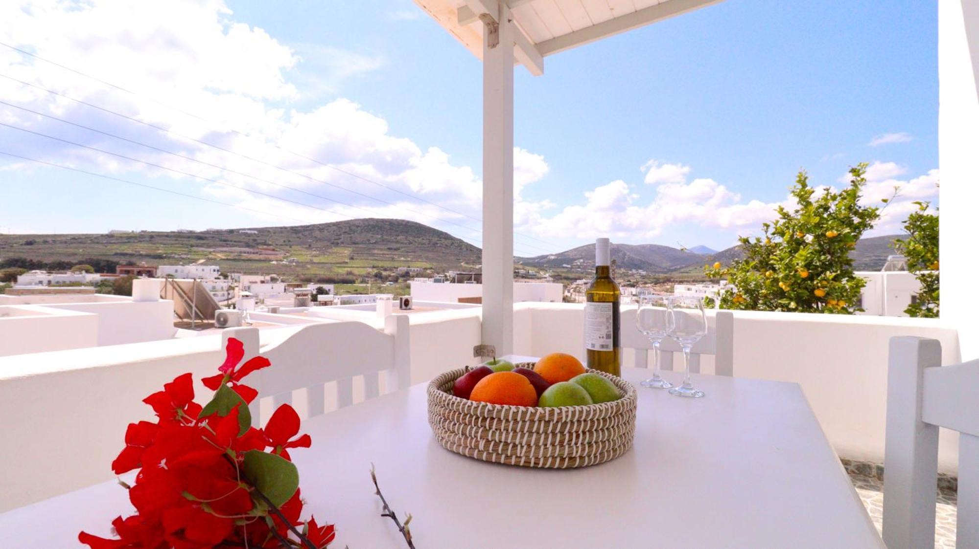 Lemon Tree Maisonette - Naoussa Paros Extérieur photo